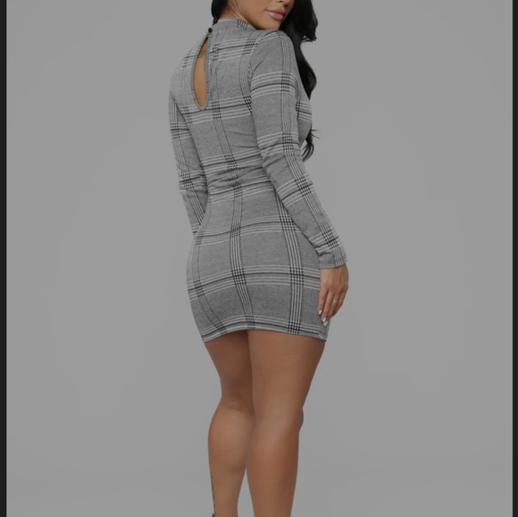 Straford Plad Dress - Picture 4 of 8